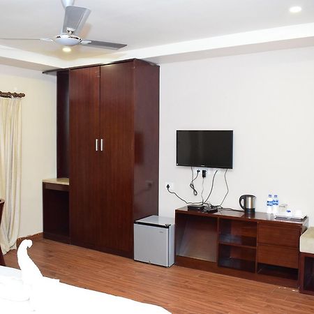 Hotel Grand Palace Jorhat Exterior photo