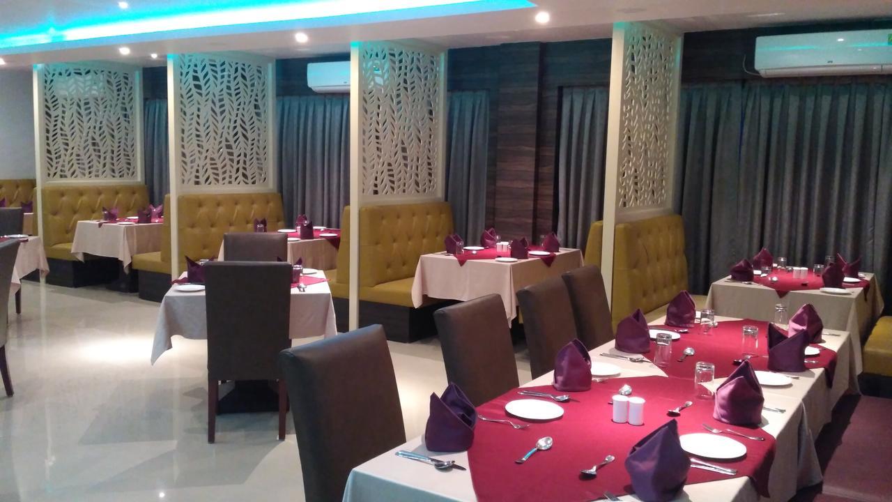 Hotel Grand Palace Jorhat Exterior photo