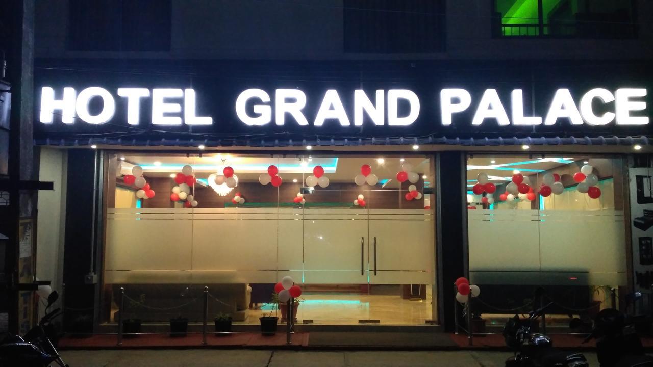 Hotel Grand Palace Jorhat Exterior photo